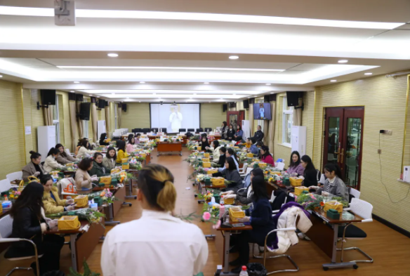 ���Ź����217��(�й���)����