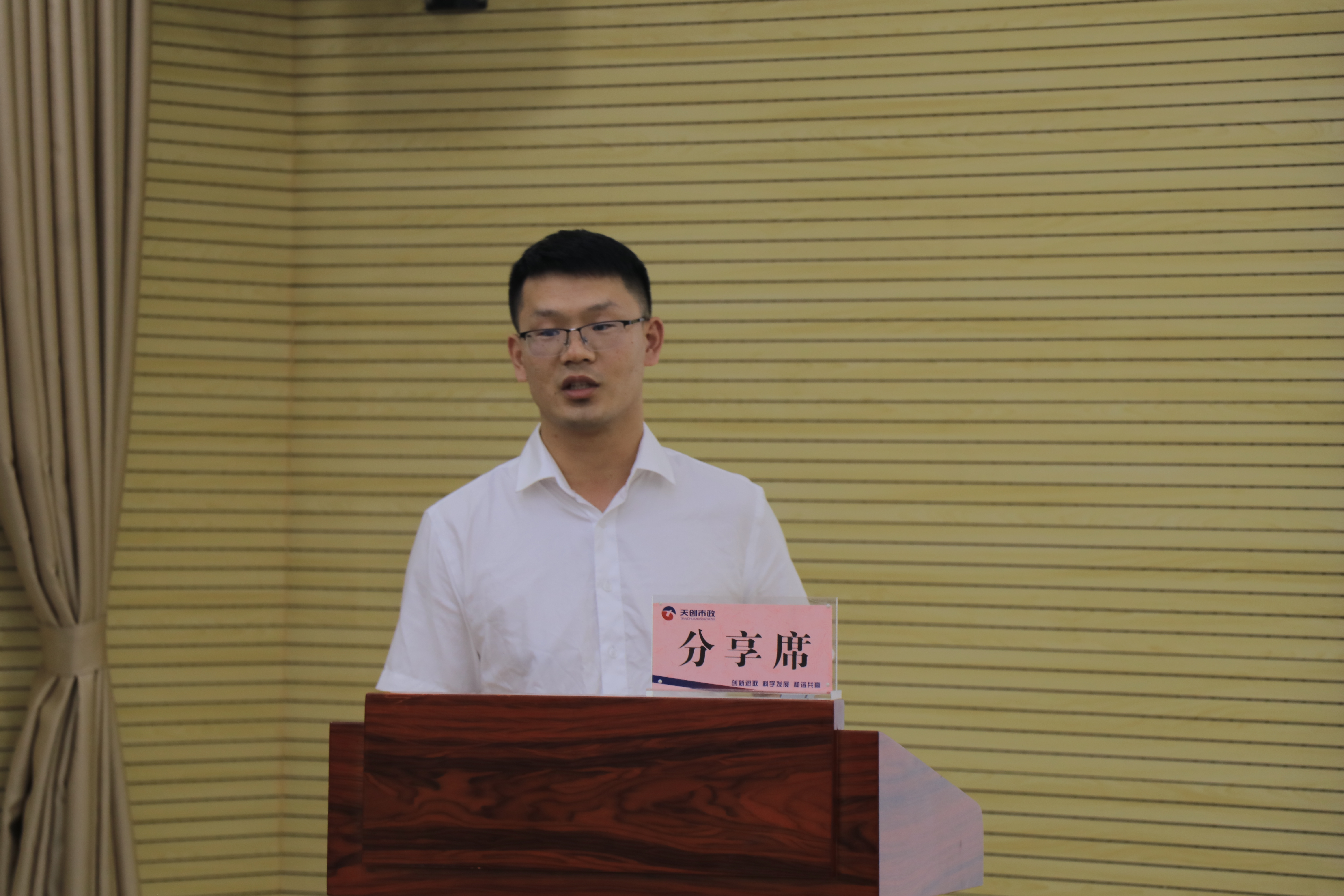 ���Ź����217��(�й���)����