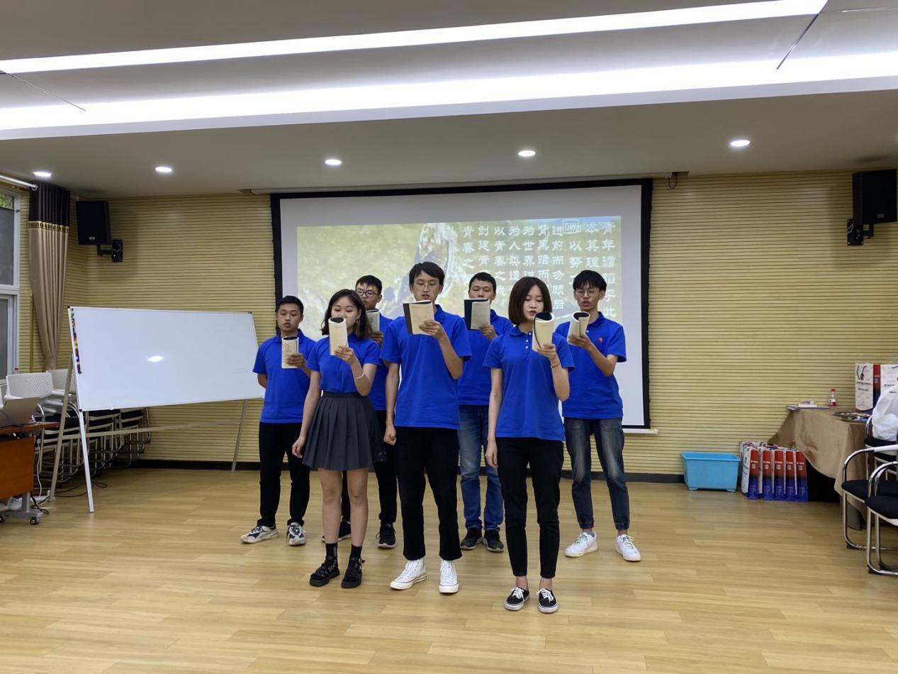 ���Ź����217��(�й���)����