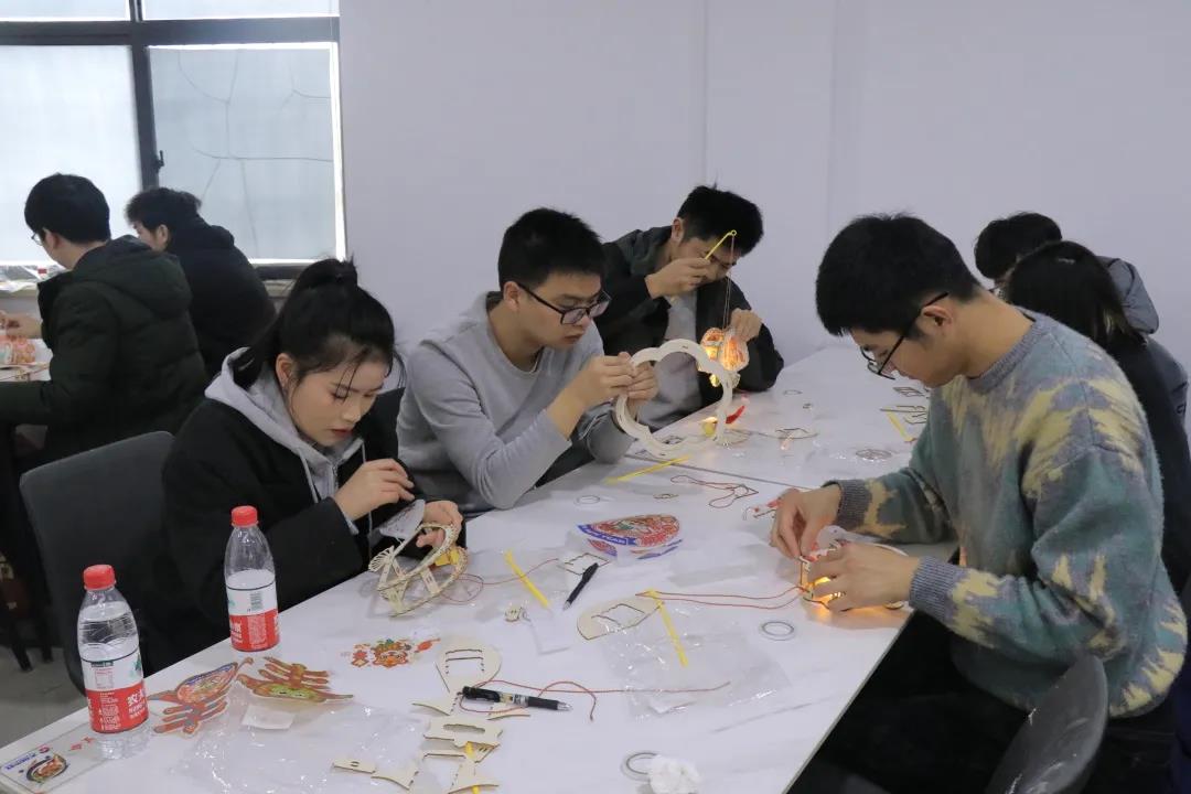 ���Ź����217��(�й���)����