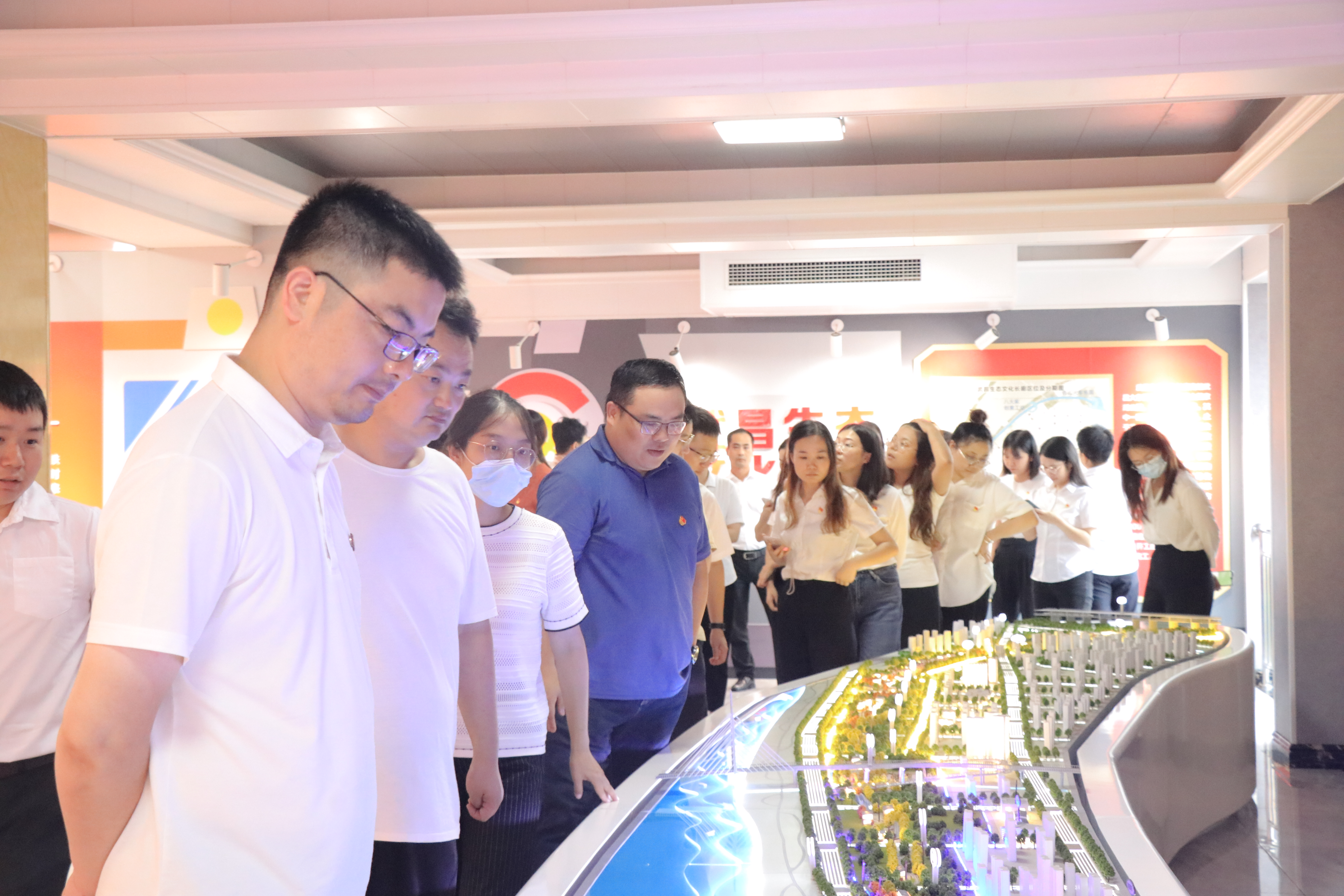 ���Ź����217��(�й���)����