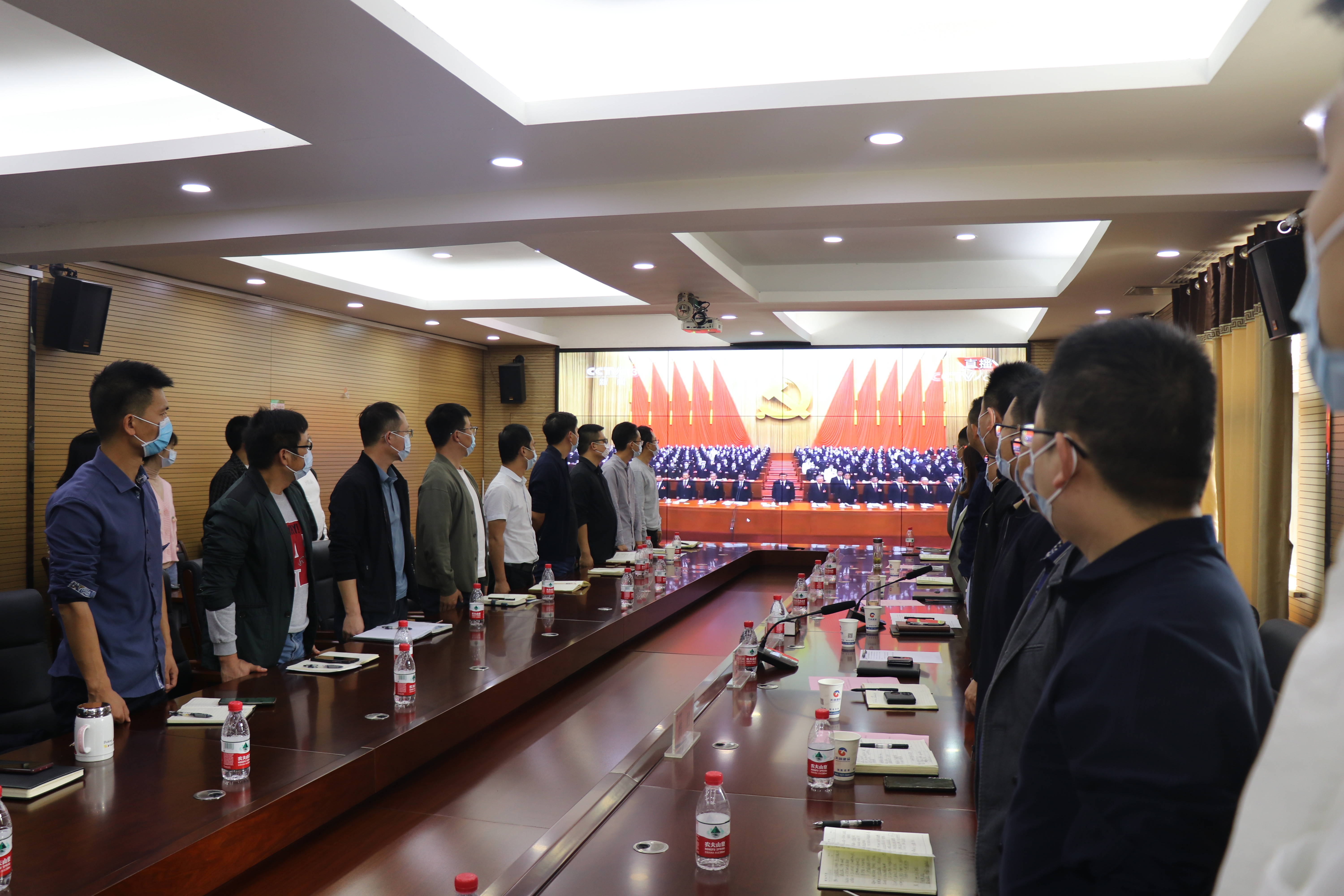 ���Ź����217��(�й���)����