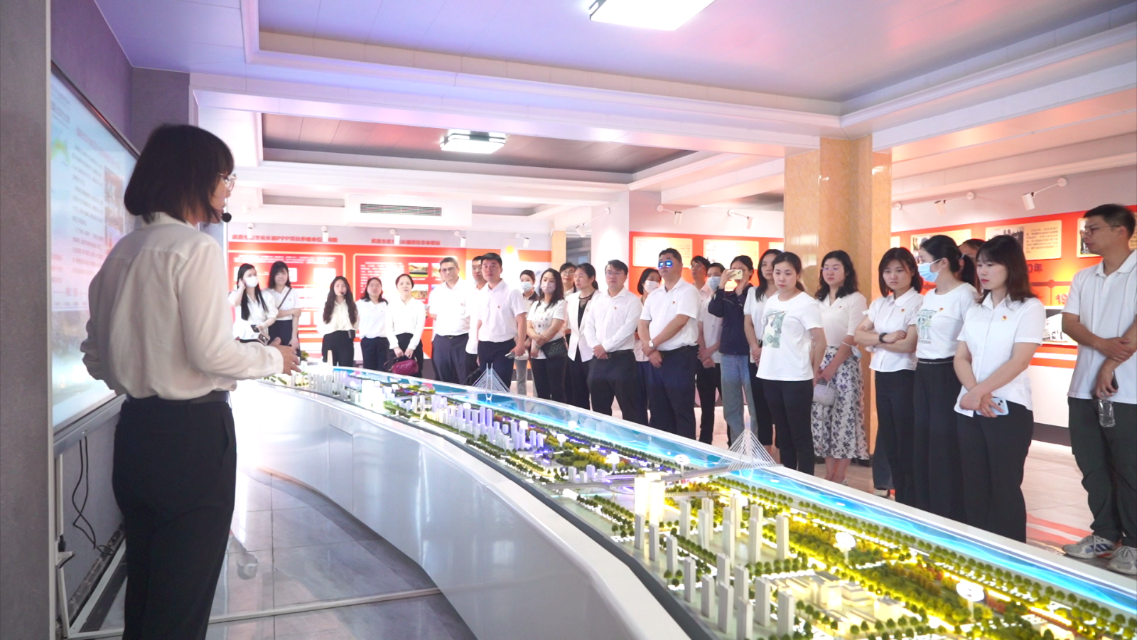 ���Ź����217��(�й���)����