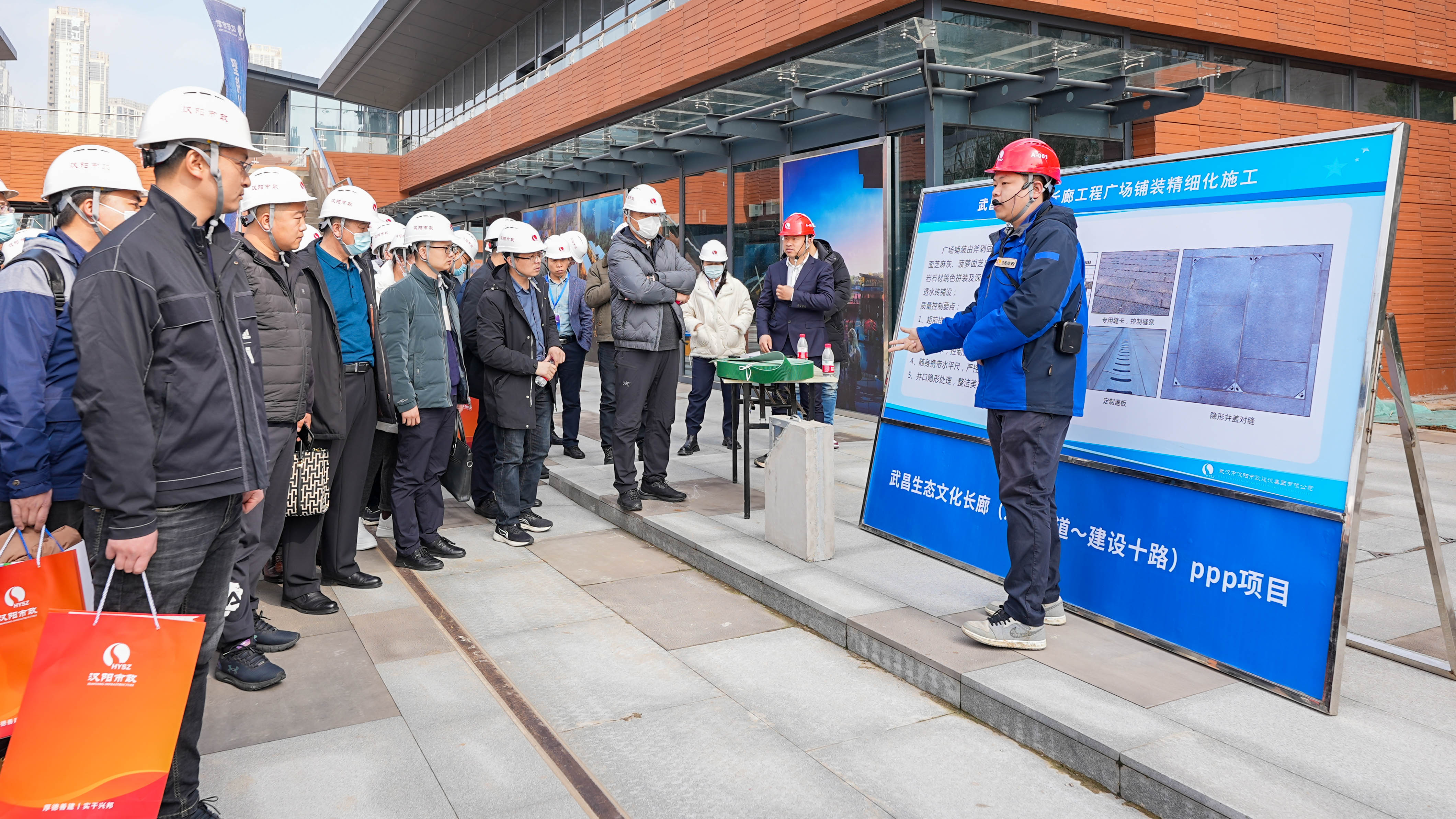 ���Ź����217��(�й���)����