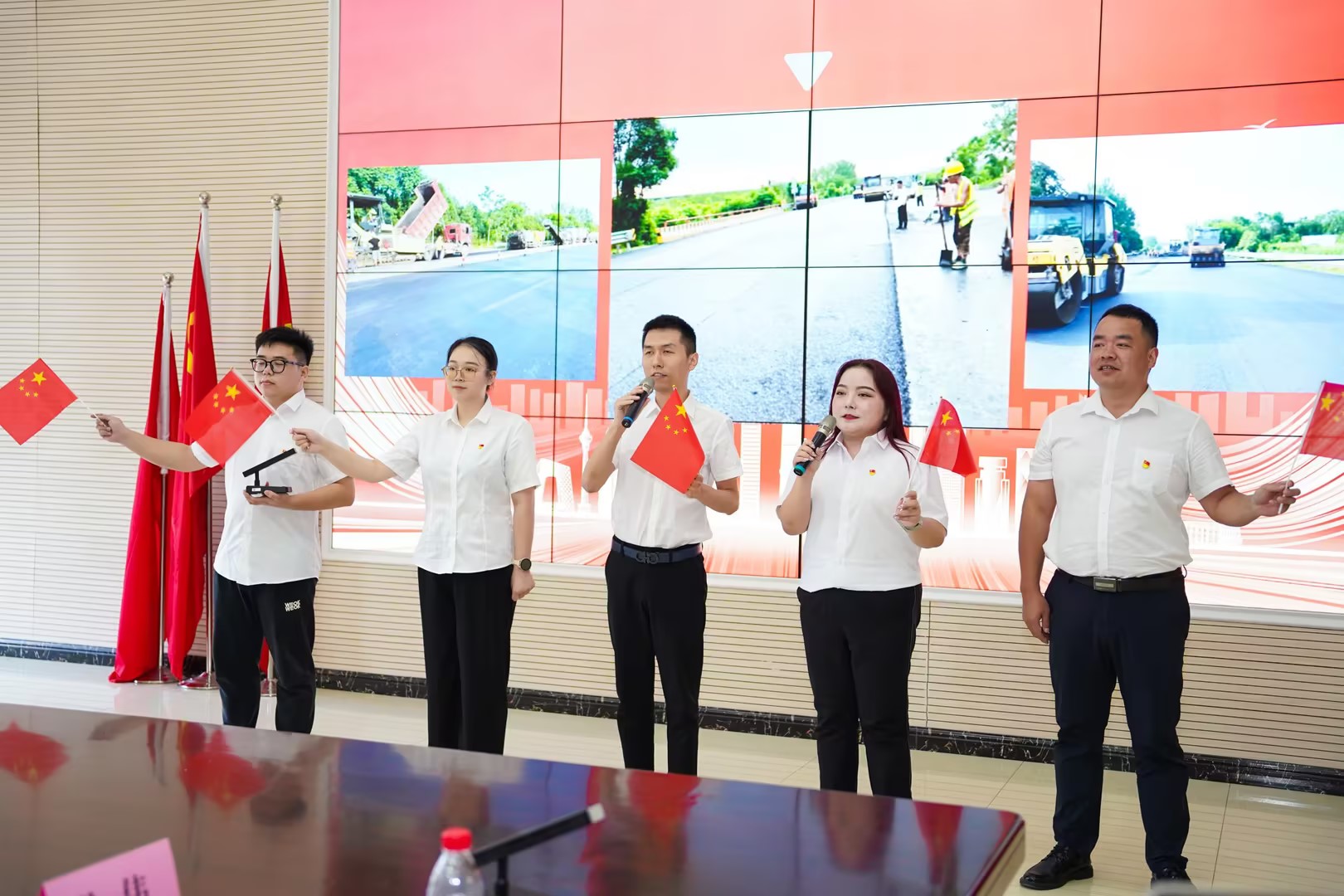 ���Ź����217��(�й���)����