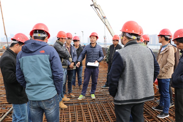 ���Ź����217��(�й���)����