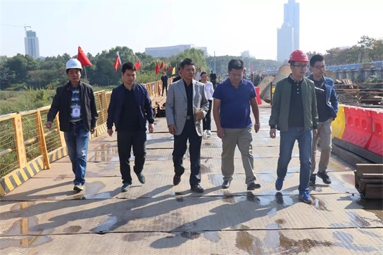 ���Ź����217��(�й���)����