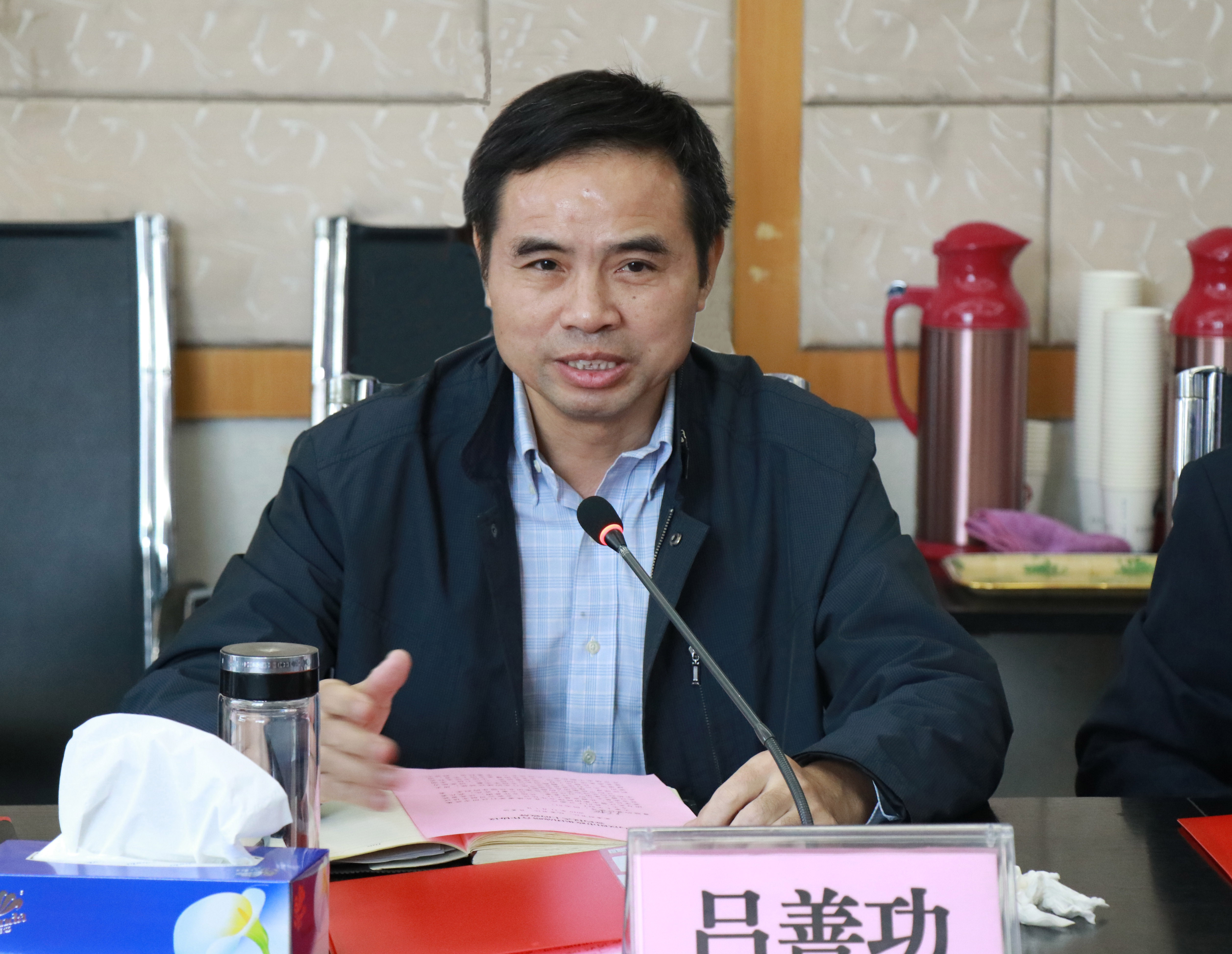 ���Ź����217��(�й���)����