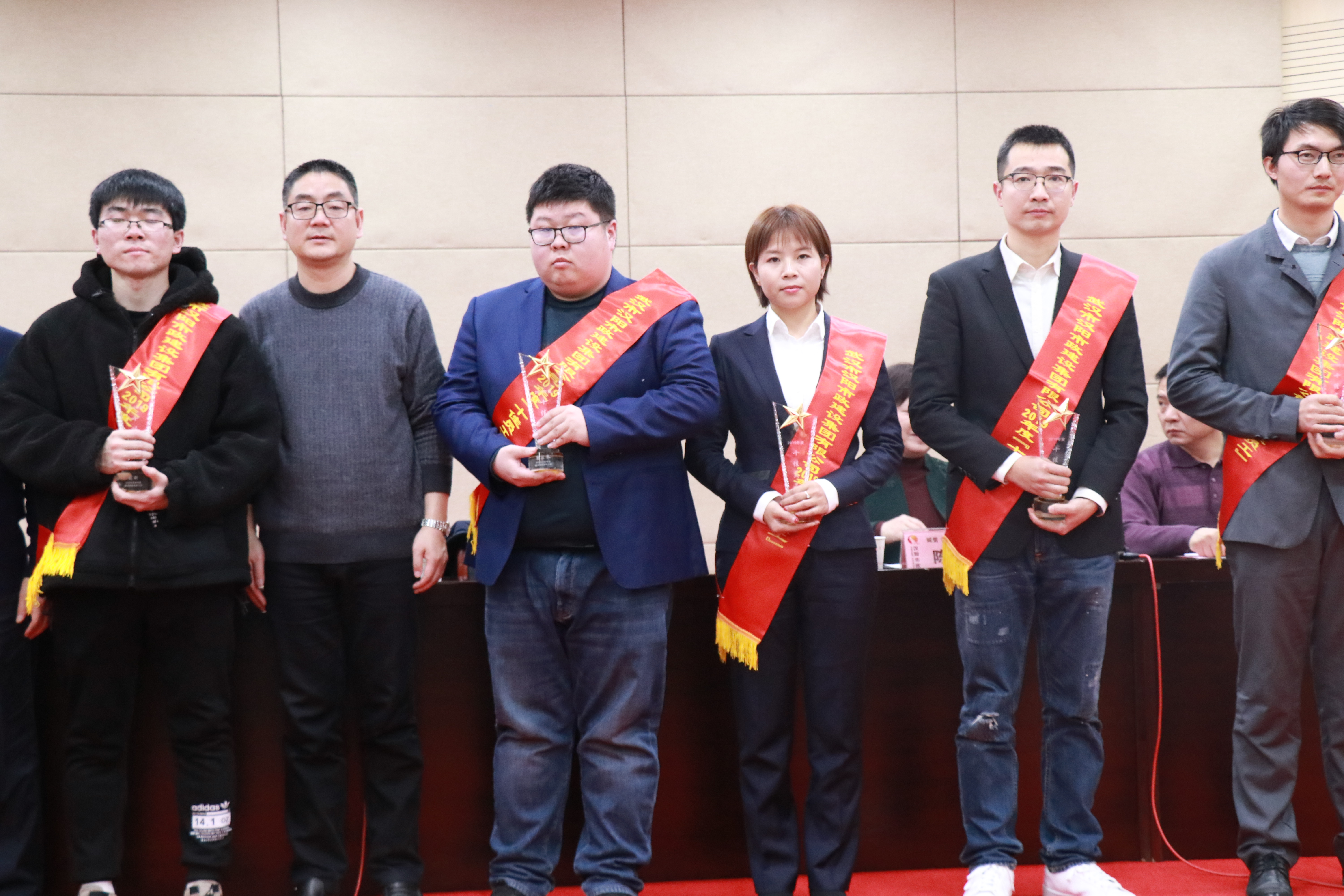 ���Ź����217��(�й���)����