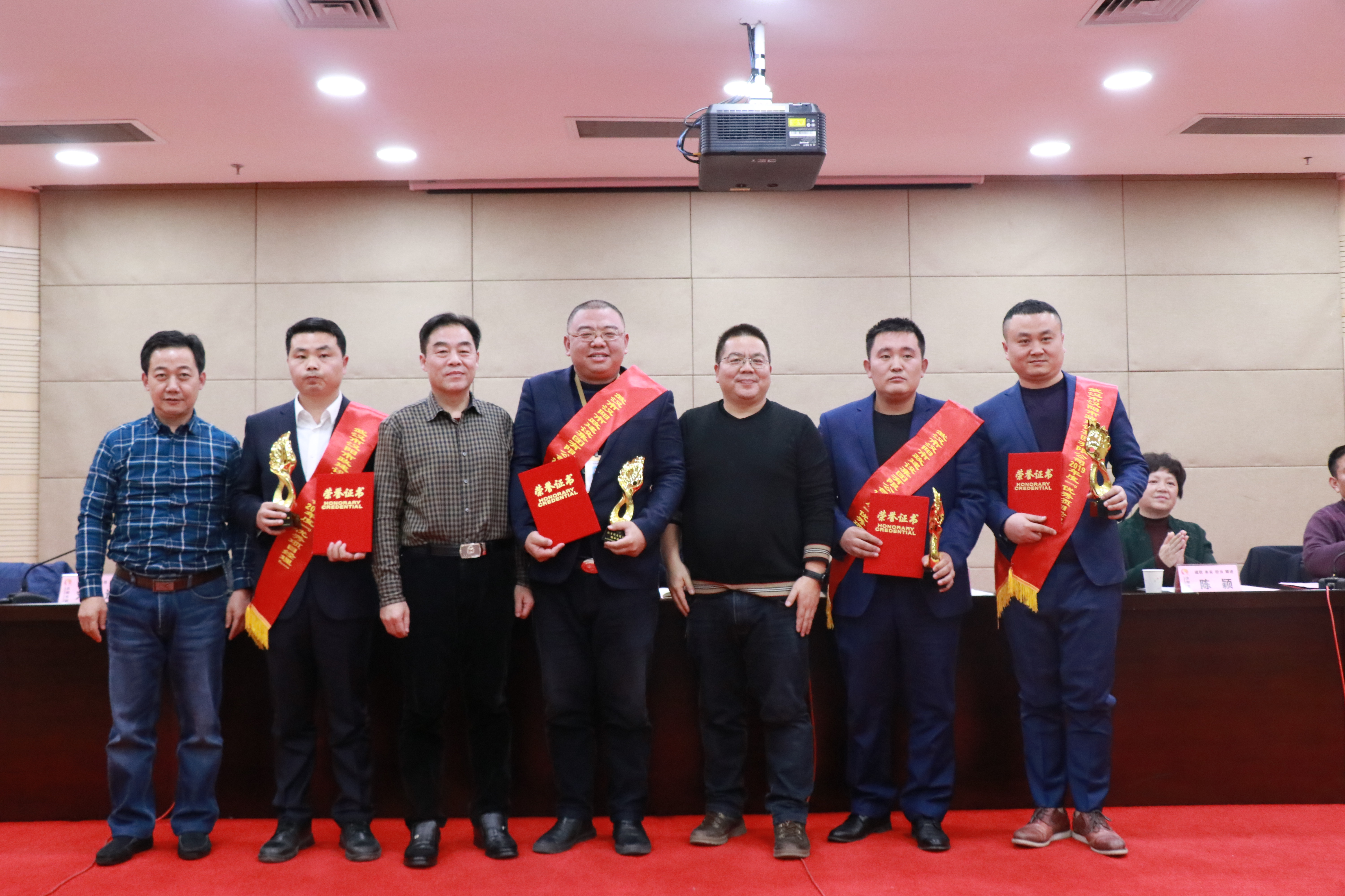 ���Ź����217��(�й���)����